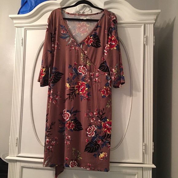 Dresses & Skirts - Brown dress